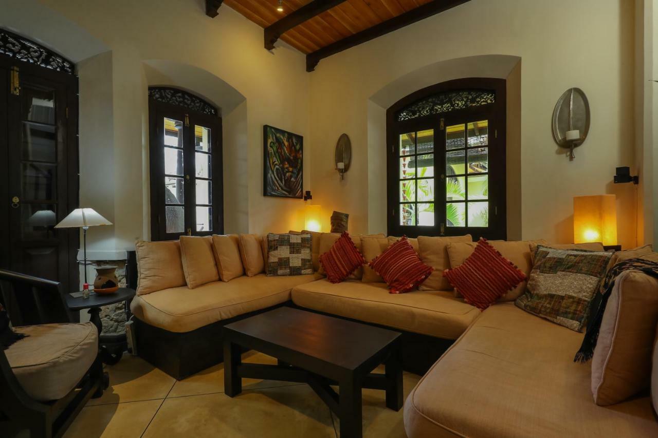 Sergeant House Boutique Villa & Private Beach Унаватуна Экстерьер фото