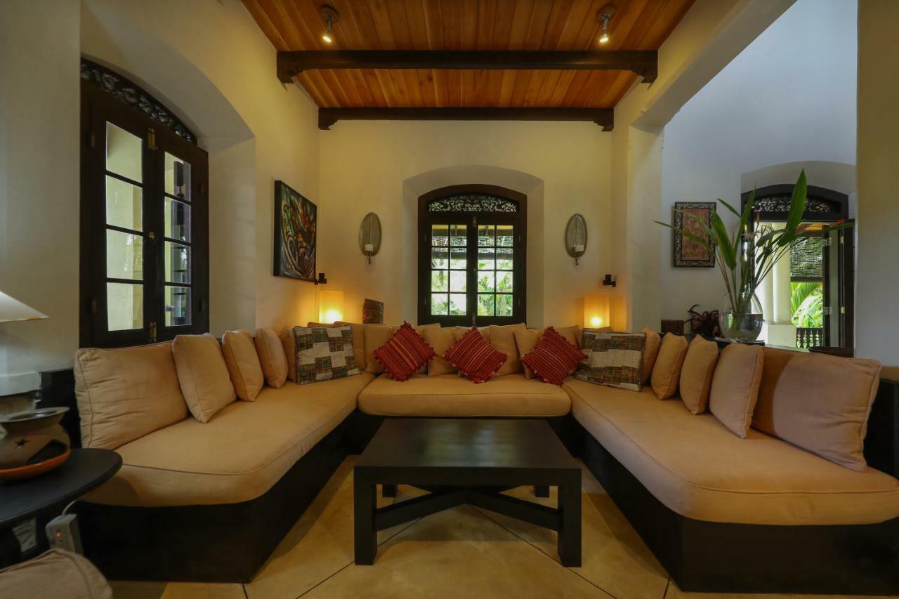 Sergeant House Boutique Villa & Private Beach Унаватуна Экстерьер фото