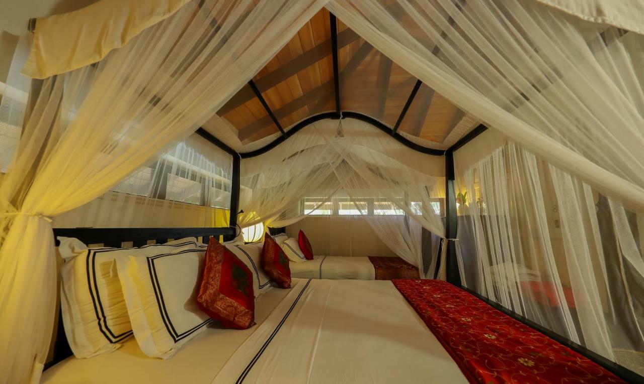 Sergeant House Boutique Villa & Private Beach Унаватуна Экстерьер фото
