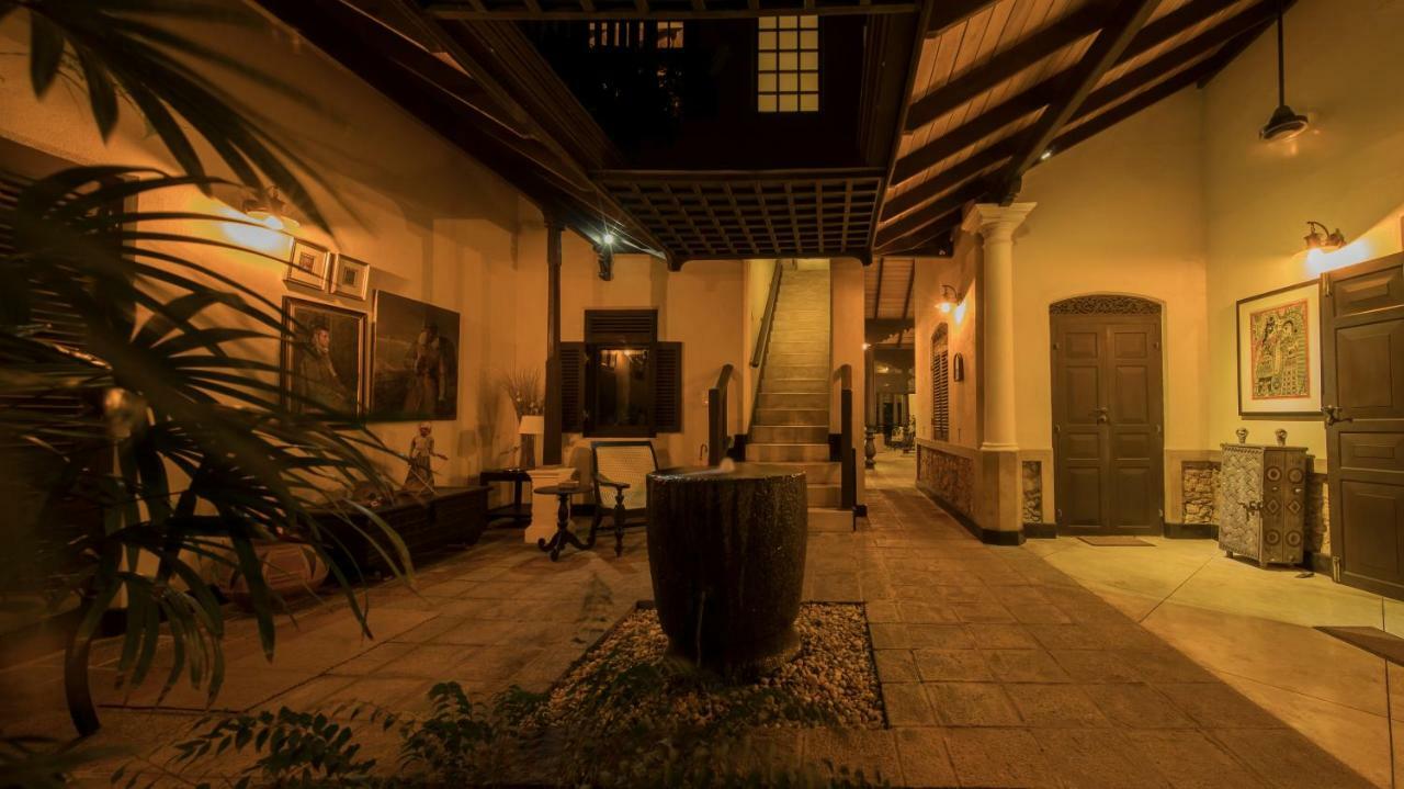 Sergeant House Boutique Villa & Private Beach Унаватуна Экстерьер фото