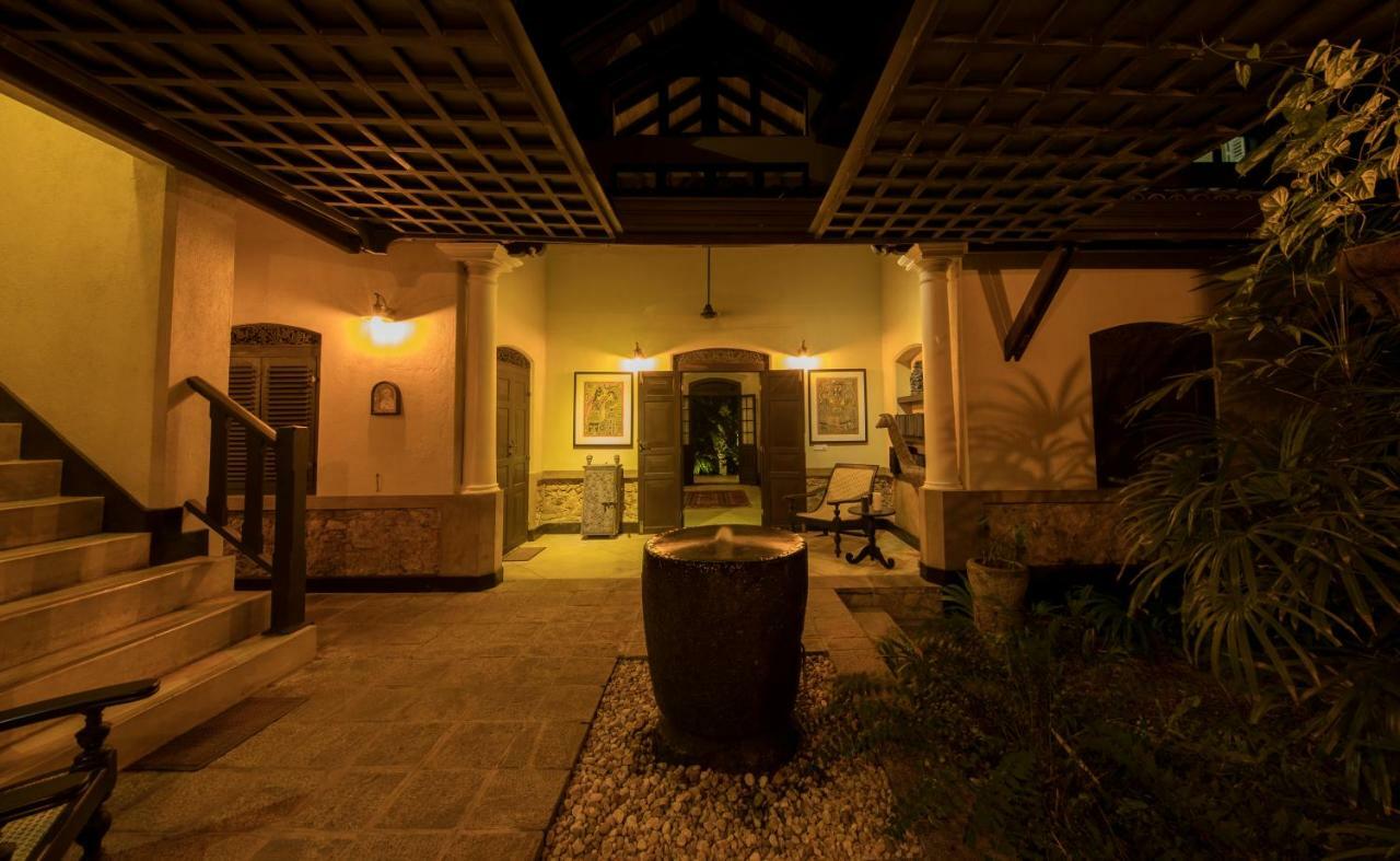 Sergeant House Boutique Villa & Private Beach Унаватуна Экстерьер фото